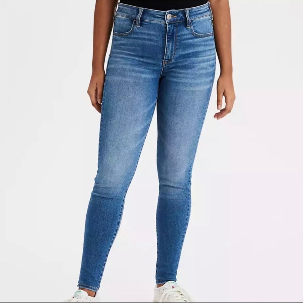 American Eagle Outfitters High Rise Blue Jeans